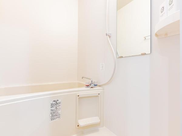 JA Hotel Shinfukae 新深江 : photo 7 de la chambre chambre simple avec salle de bains 