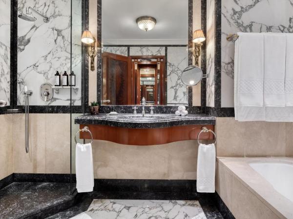 Hotel Grande Bretagne, a Luxury Collection Hotel, Athens : photo 3 de la chambre chambre 2 lits jumeaux/simples deluxe - acropole - vue sur ville