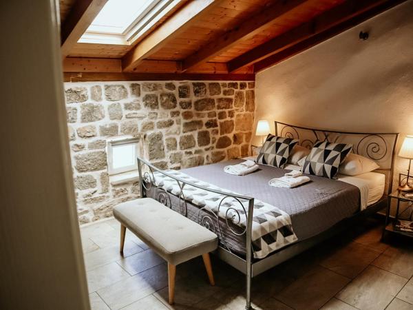 City Rooms Šibenik : photo 8 de la chambre chambre double - vue sur mer