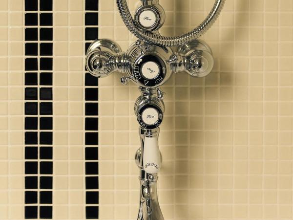 Hôtel Des Grands Voyageurs : photo 6 de la chambre suite junior