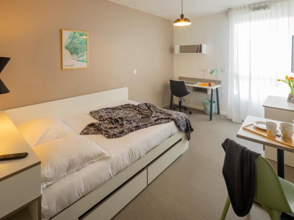 All Suites Appart Hotel Le Havre : photo 3 de la chambre studio Économique avec lit double