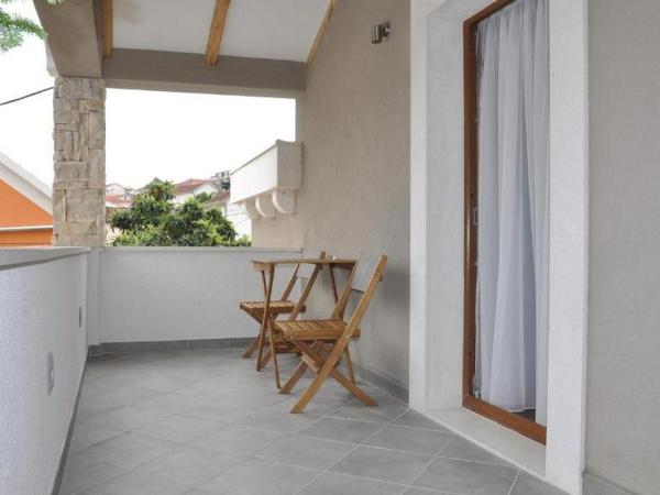 Villa Lučica Trogir : photo 3 de la chambre chambre double ou lits jumeaux deluxe avec balcon
