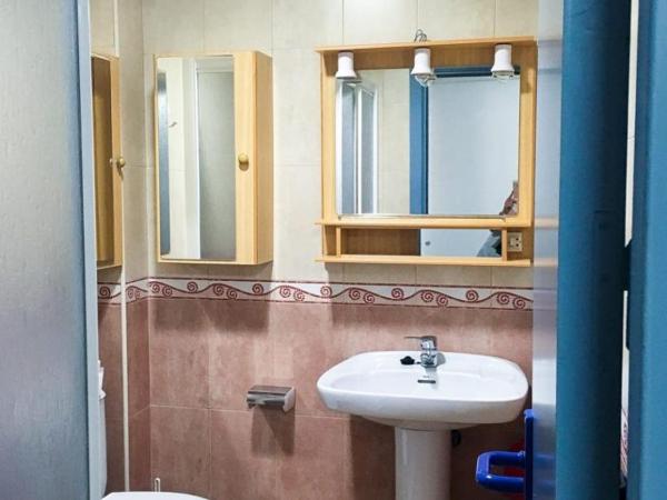 Residencia Universitaria Aula Rector : photo 1 de la chambre chambre simple