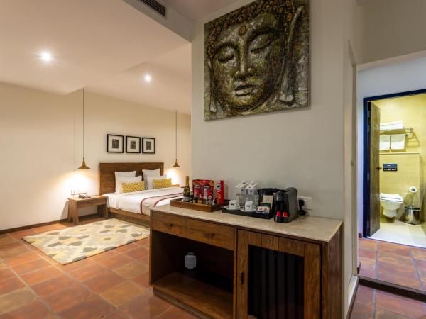 Hotel Roadhouse : photo 3 de la chambre suite familiale avec terrasse