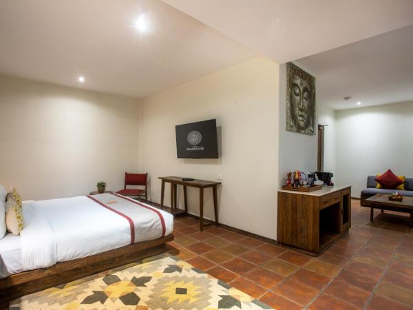 Hotel Roadhouse : photo 7 de la chambre suite familiale avec terrasse