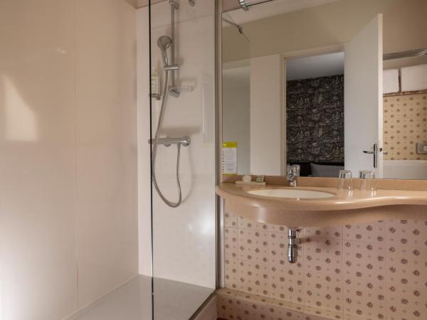 Hotel Clément : photo 3 de la chambre chambre lits jumeaux