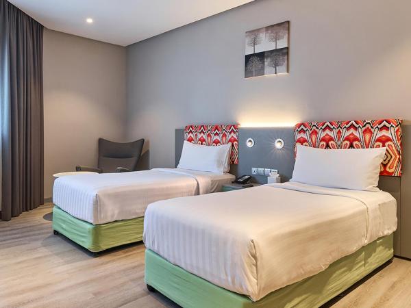 Ibis Styles Dubai Jumeira : photo 8 de la chambre chambre lits jumeaux standard - côté ville