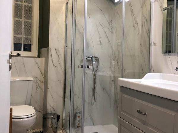 Quebra Costas House : photo 5 de la chambre chambre simple avec salle de bains commune