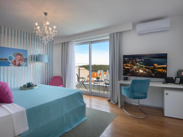 Monvidal by Bura Hotels - Adults Only : photo 2 de la chambre chambre lit king-size deluxe