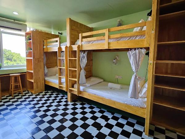 The 60 : photo 5 de la chambre lit simple dans dortoir pour femmes