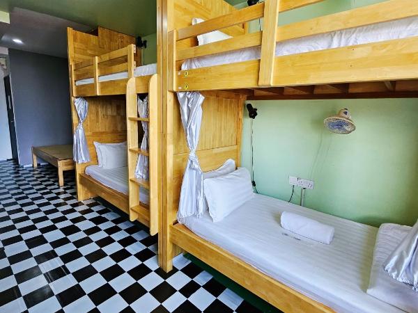 The 60 : photo 9 de la chambre lit simple dans dortoir pour femmes