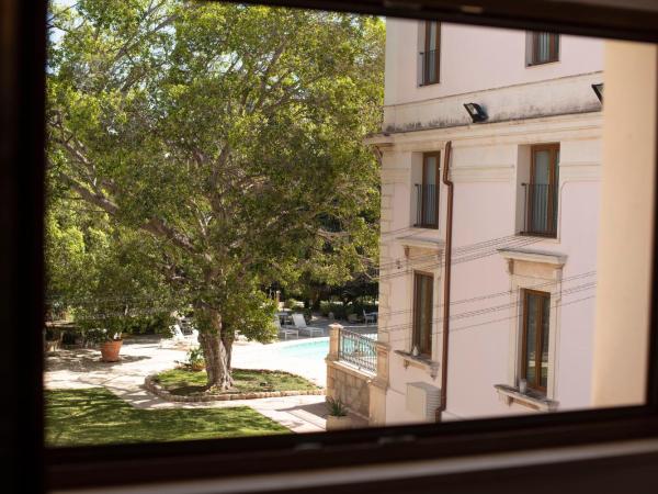 Hotel Parco delle Fontane : photo 7 de la chambre grande chambre double