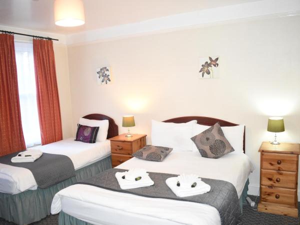 Pickwicks Guest House : photo 6 de la chambre chambre familiale standard