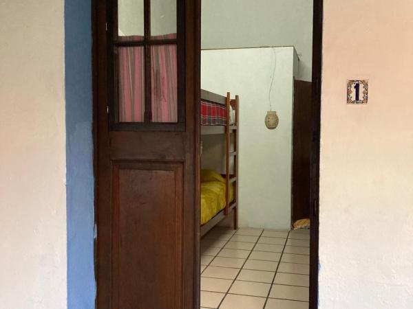 Hostal Luz de Luna Nuyoo : photo 3 de la chambre chambre lits jumeaux