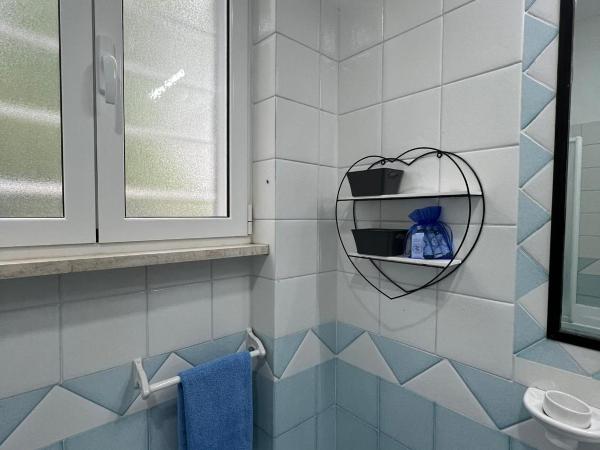 Casa Vacanza IMPARO B&B Ischia : photo 8 de la chambre chambre double avec terrasse