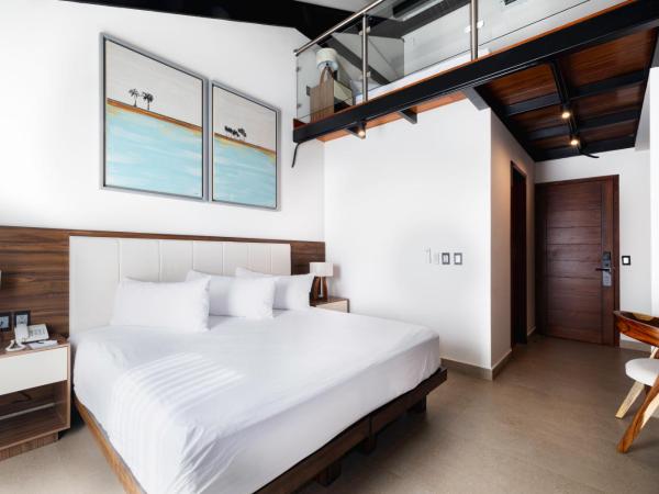 Loft Hotel Malecón Vallarta : photo 8 de la chambre suite supérieure lit king-size