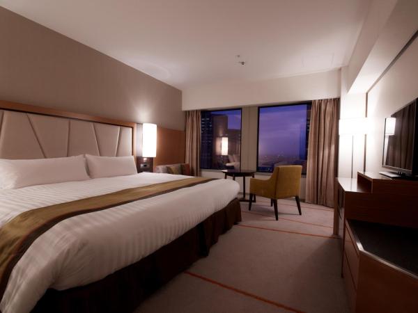 Keio Plaza Hotel Tokyo : photo 4 de la chambre chambre lit king-size supérieure plaza dans l'aile sud - non-fumeurs 