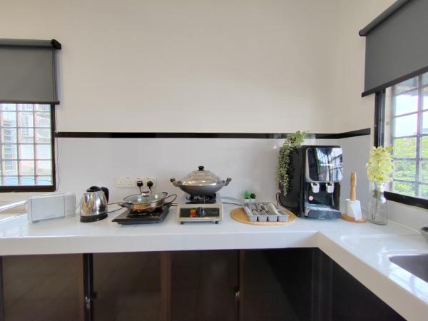 Sunway Tambun Salesman Stay 5 Bedroom 10pax by IWH : photo 2 de la chambre appartement standard