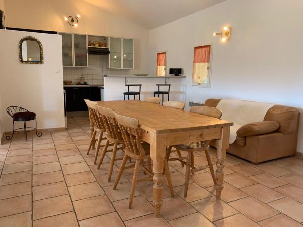 Le Mas de Ponge : photo 5 de la chambre maison de vacances