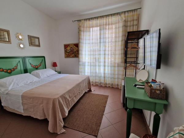 Guest house Le Sibille : photo 2 de la chambre chambre double