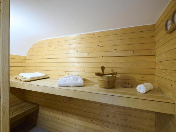 Les Tanneurs : photo 6 de la chambre suite junior avec sauna