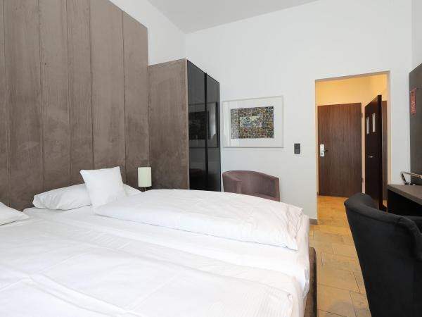 DEVIN Art Hotel : photo 9 de la chambre chambre double deluxe