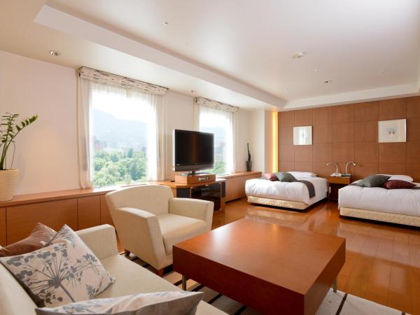Sapporo Park Hotel : photo 5 de la chambre executive floor junior suite with spa bath with park view - non-smoking