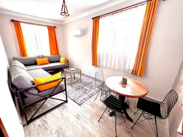 Konukzade OldTown Apart : photo 9 de la chambre appartement - vue sur jardin