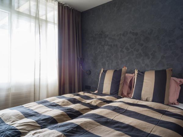 Hotel Lotus : photo 2 de la chambre chambre double