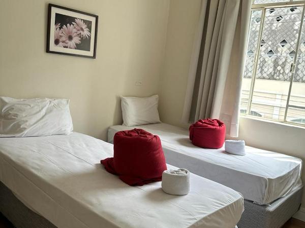 Hotel Blumenau Centro : photo 1 de la chambre chambre standard 2 lits simples