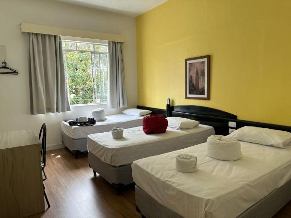 Hotel Blumenau Centro : photo 2 de la chambre chambre triple standard avec 3 lits simples