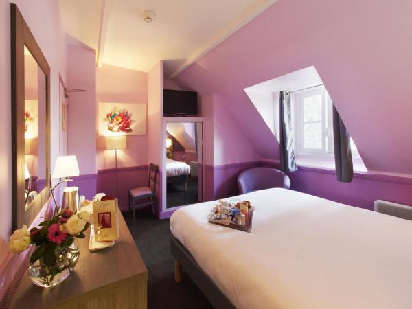 Hôtel Poussin : photo 2 de la chambre chambre double ou lits jumeaux