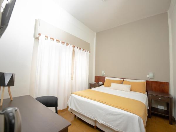 Gran Rex Hotel : photo 7 de la chambre chambre double ou lits jumeaux