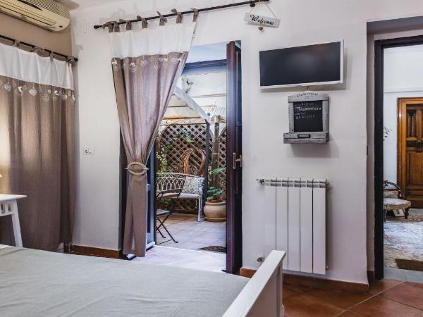 Dream Holiday Ortigia : photo 7 de la chambre chambre double avec terrasse