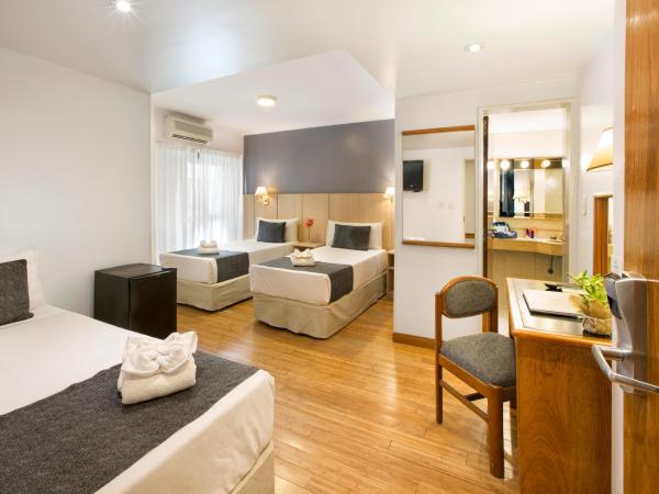 Hotel Sheltown : photo 4 de la chambre chambre triple classique