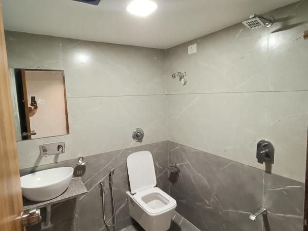 Hotel RK ICON : photo 2 de la chambre chambre double deluxe