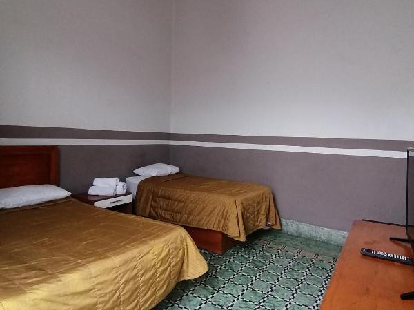 Casa Veeyuu : photo 2 de la chambre chambre triple avec balcon