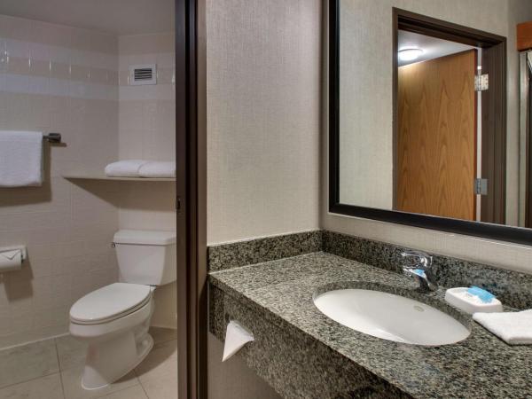 Drury Inn & Suites San Antonio Northwest Medical Center : photo 4 de la chambre chambre deluxe avec 2 lits queen-size