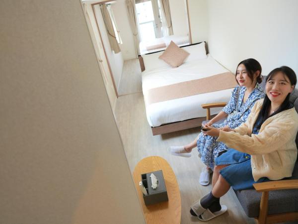 Dream Inn Hakata : photo 8 de la chambre 【annex】3 double beds room - non-smoking