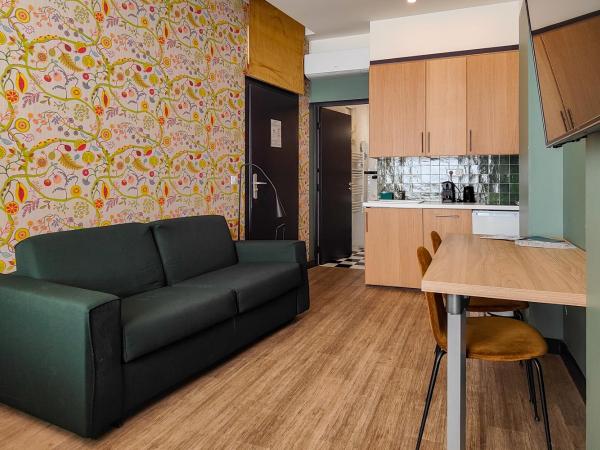 Hôtel de France, un hôtel AMMI : photo 3 de la chambre studio exécutif