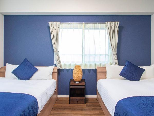 Dream Inn Hakata : photo 6 de la chambre 【main building】family room - non-smoking