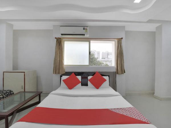 Flagship Hotel Rudra Palace : photo 6 de la chambre chambre double standard
