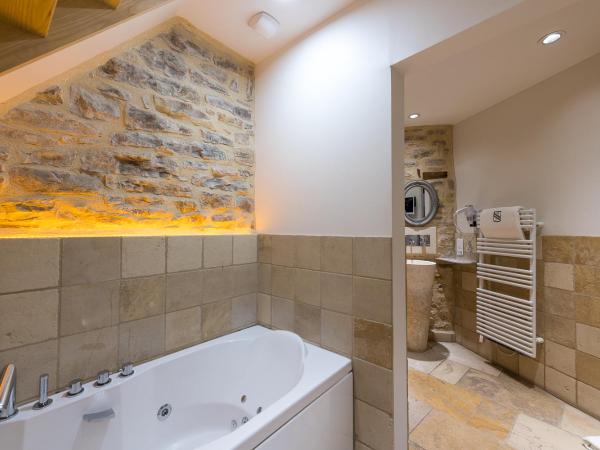 Abbaye de Maizières : photo 6 de la chambre suite en duplex