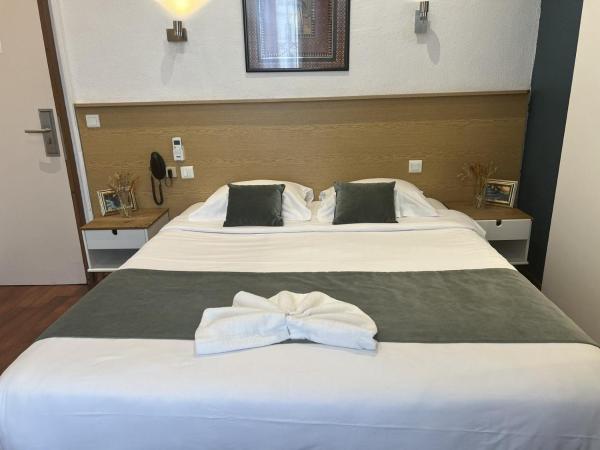 Hôtel Abalone - Centre Gare : photo 5 de la chambre chambre double supérieure