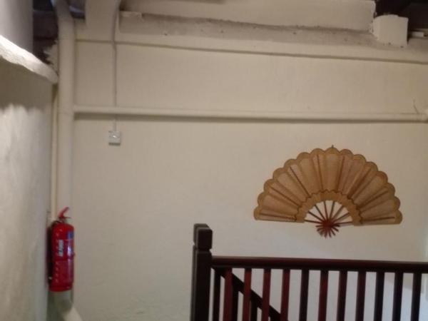 Silver Shine Guesthouse : photo 2 de la chambre chambre quadruple avec salle de bains commune