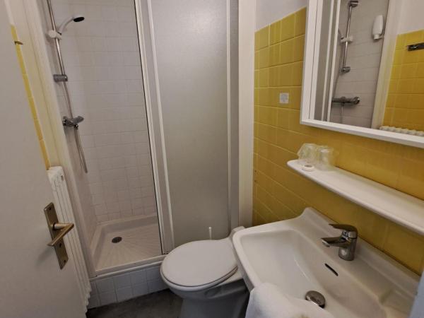 Hôtel Les Mouflons : photo 7 de la chambre chambre double avec balcon