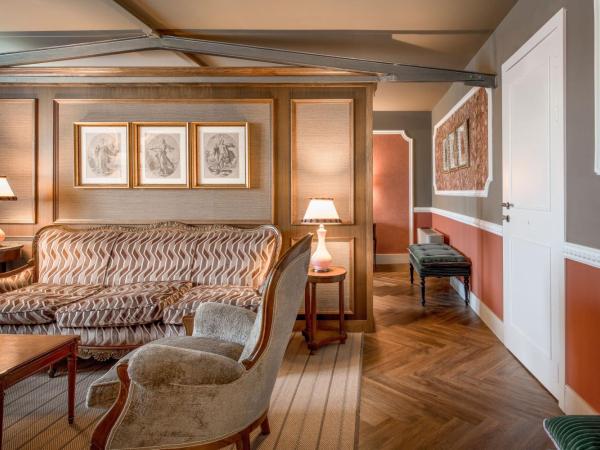 Hotel Palacio del Retiro, Autograph Collection : photo 10 de la chambre suite junior avec lit king-size 