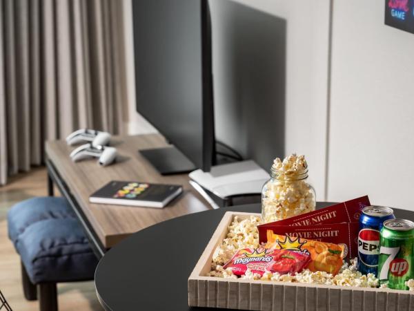 Sheraton Gateway Hotel in Toronto International Airport : photo 8 de la chambre chambre traditionnelle avec 2 lits doubles