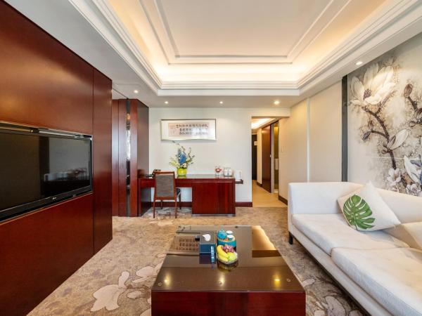 GuangDong Hotel Shanghai : photo 5 de la chambre suite affaires