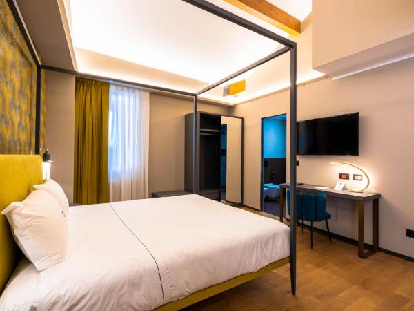 Hotel Touring : photo 3 de la chambre suite junior deluxe